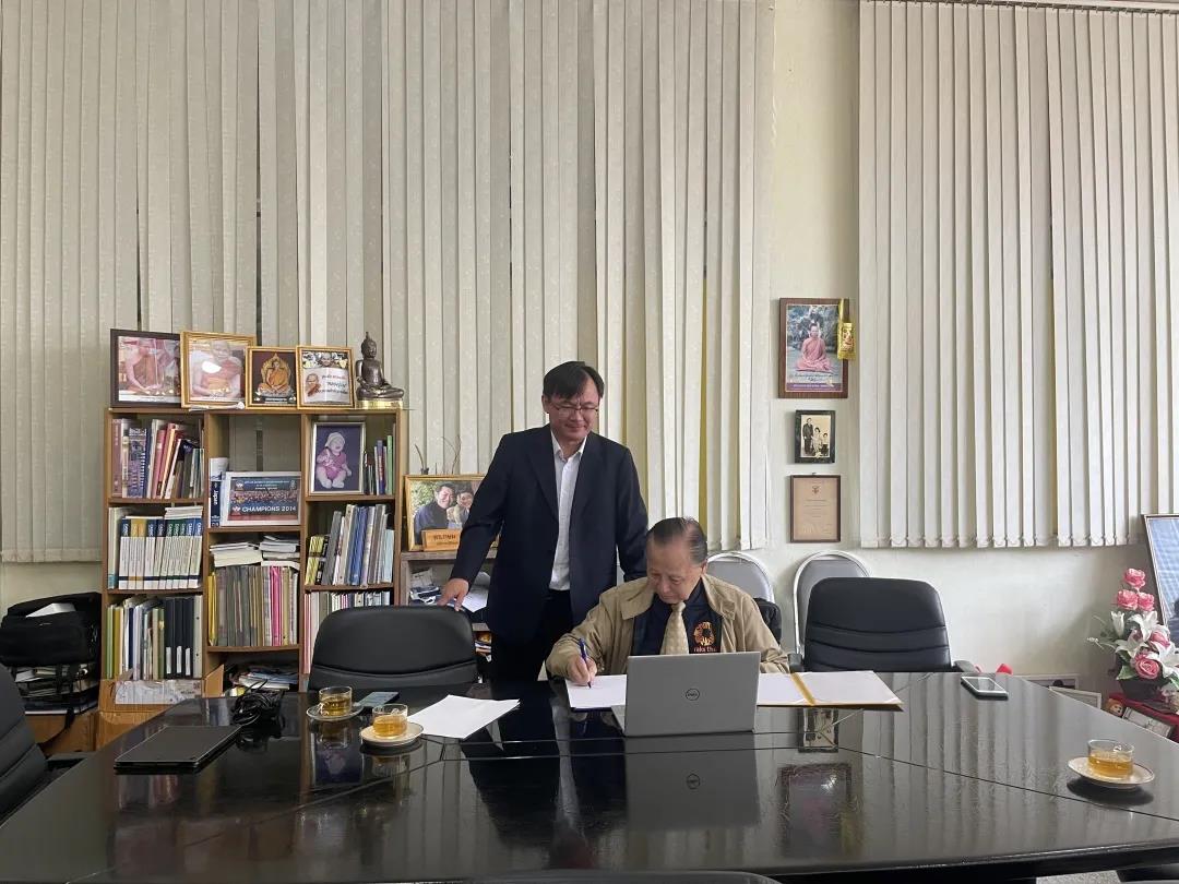 格乐大学与内蒙古建筑职业技术学院举行合作签约仪式