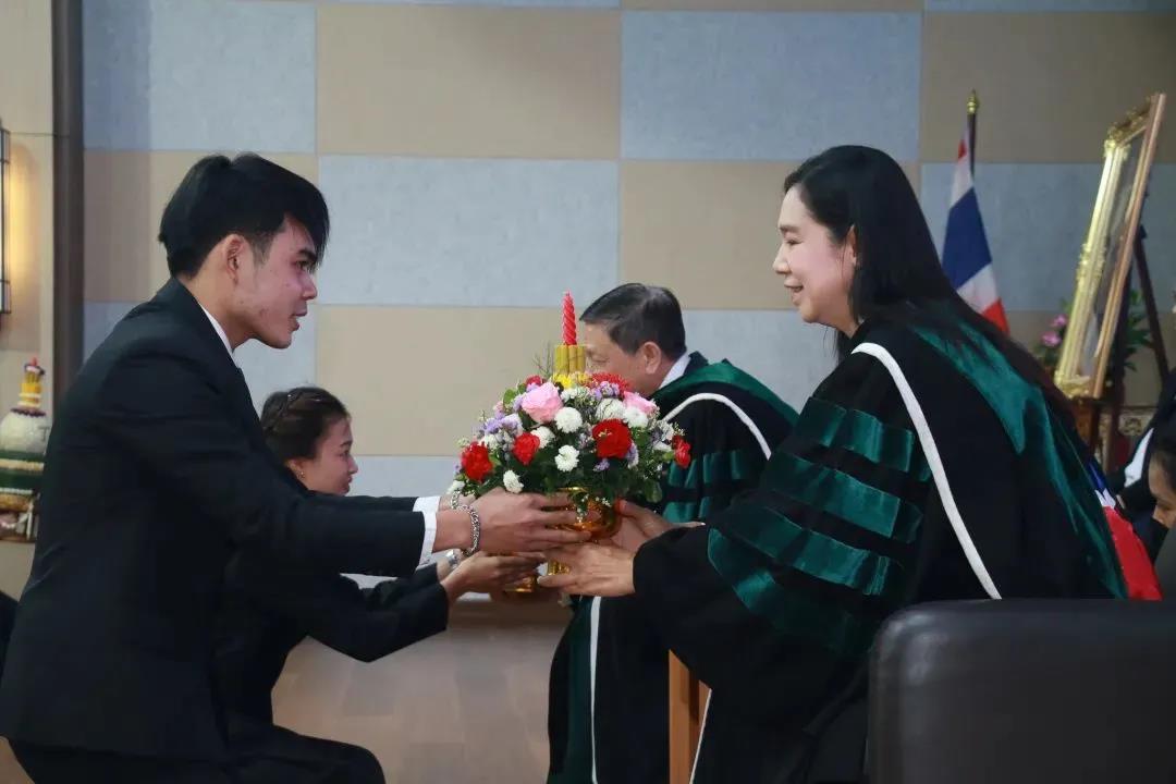 预告 | 12月2日格乐大学举办年度拜师节典礼，邀您一起感受浓郁泰国文化！