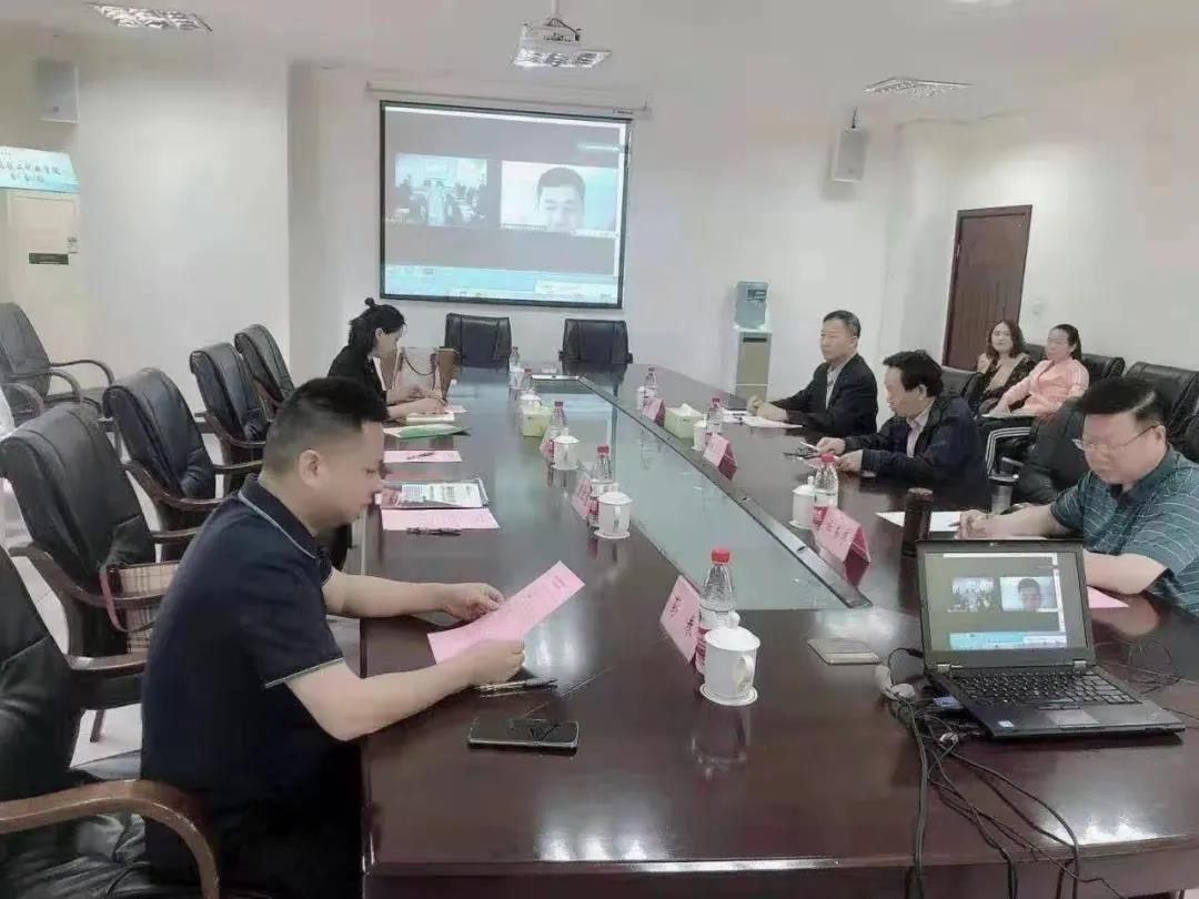 格乐大学与重庆轻工职业学院校举行合作签约仪式