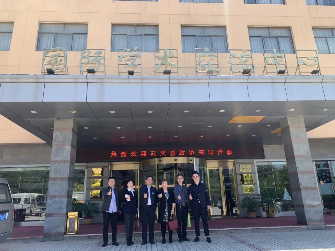 格乐大学管理委员会负责人王长明老师带领鲁东国际事务中心团队拜访青岛地区合作院校